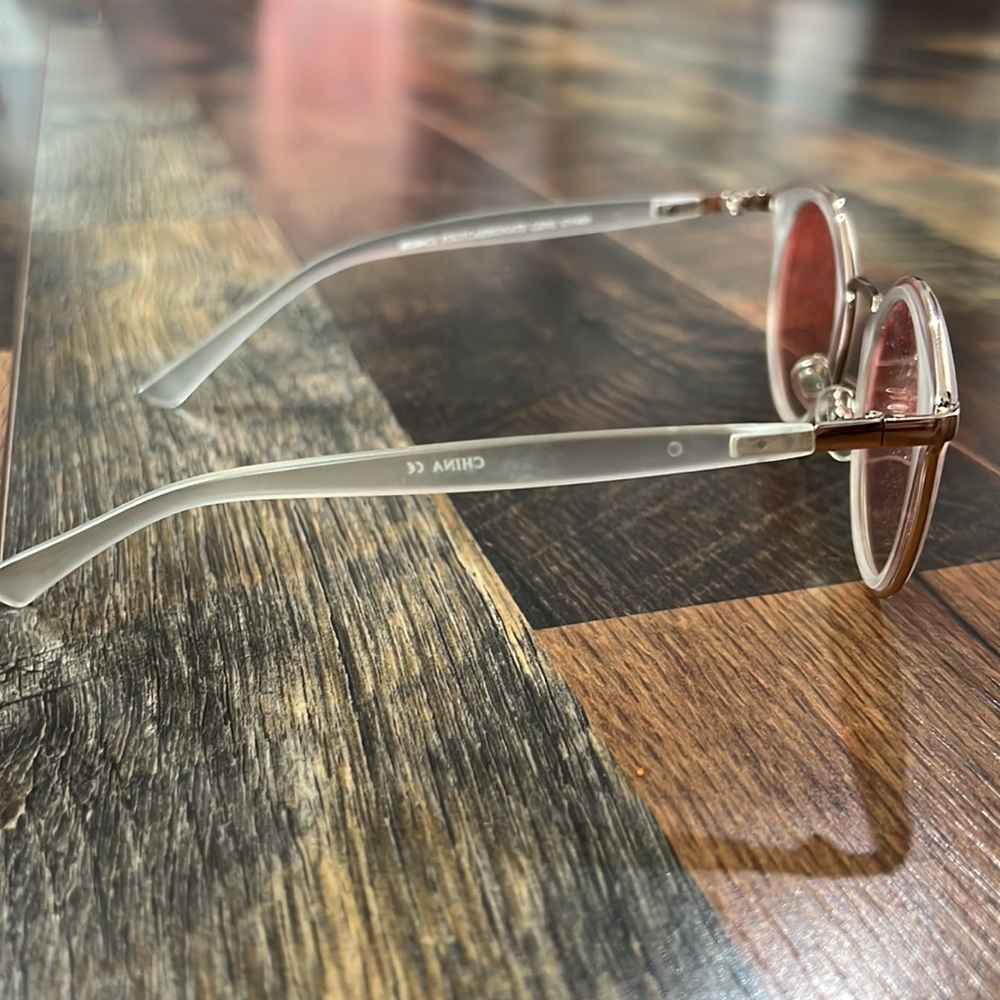 Sunglasses bundle - Picture 3 of 7